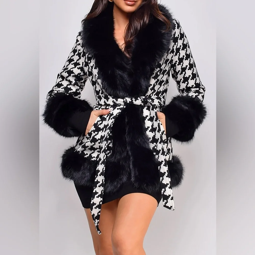 Pink Faux Fur Trim Houndstooth Women's Coat - Picture 9 of 12